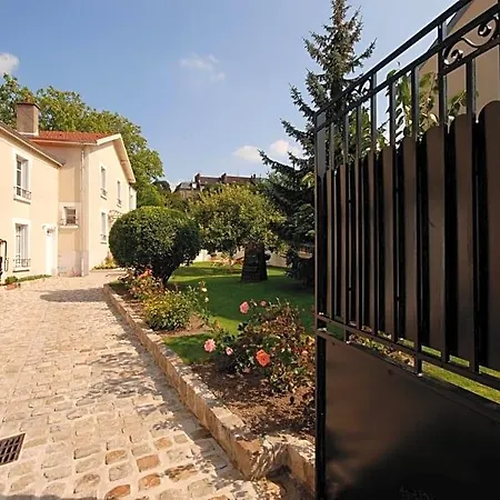 Chez Camille 3*