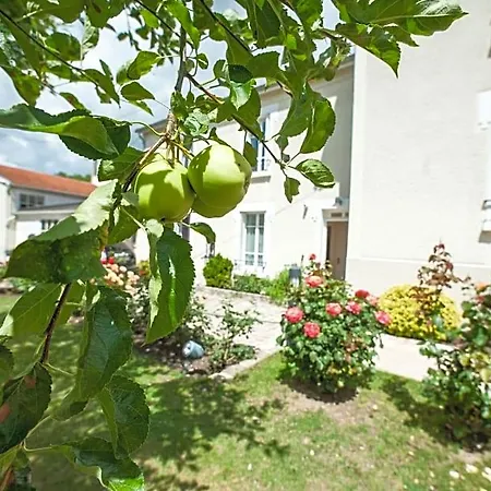 Chez Camille Эперне
