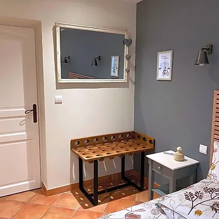 Chez Camille Эперне